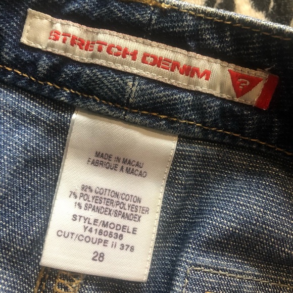 💜SOLD💜 Y2k Guess mini denim skirt with zippers - Picture 4 of 4